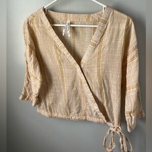 Girl Krazy cotton striped yellow wrap top small